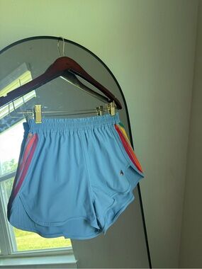Aviator Nation 5 Stripe Flex Board Shorts in Islanda Rainbow Size Small